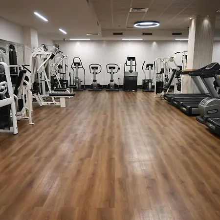 ホテル Aleksandar Palace Congress Center & 5*